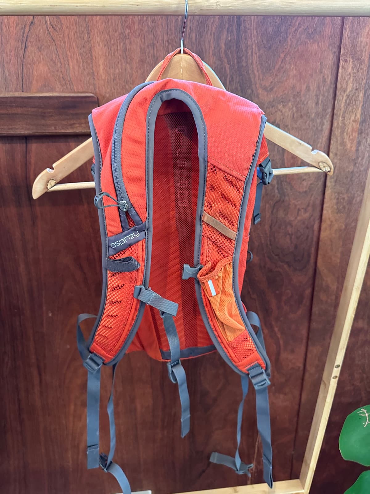 Osprey Viper 3 hydration bag — image 2