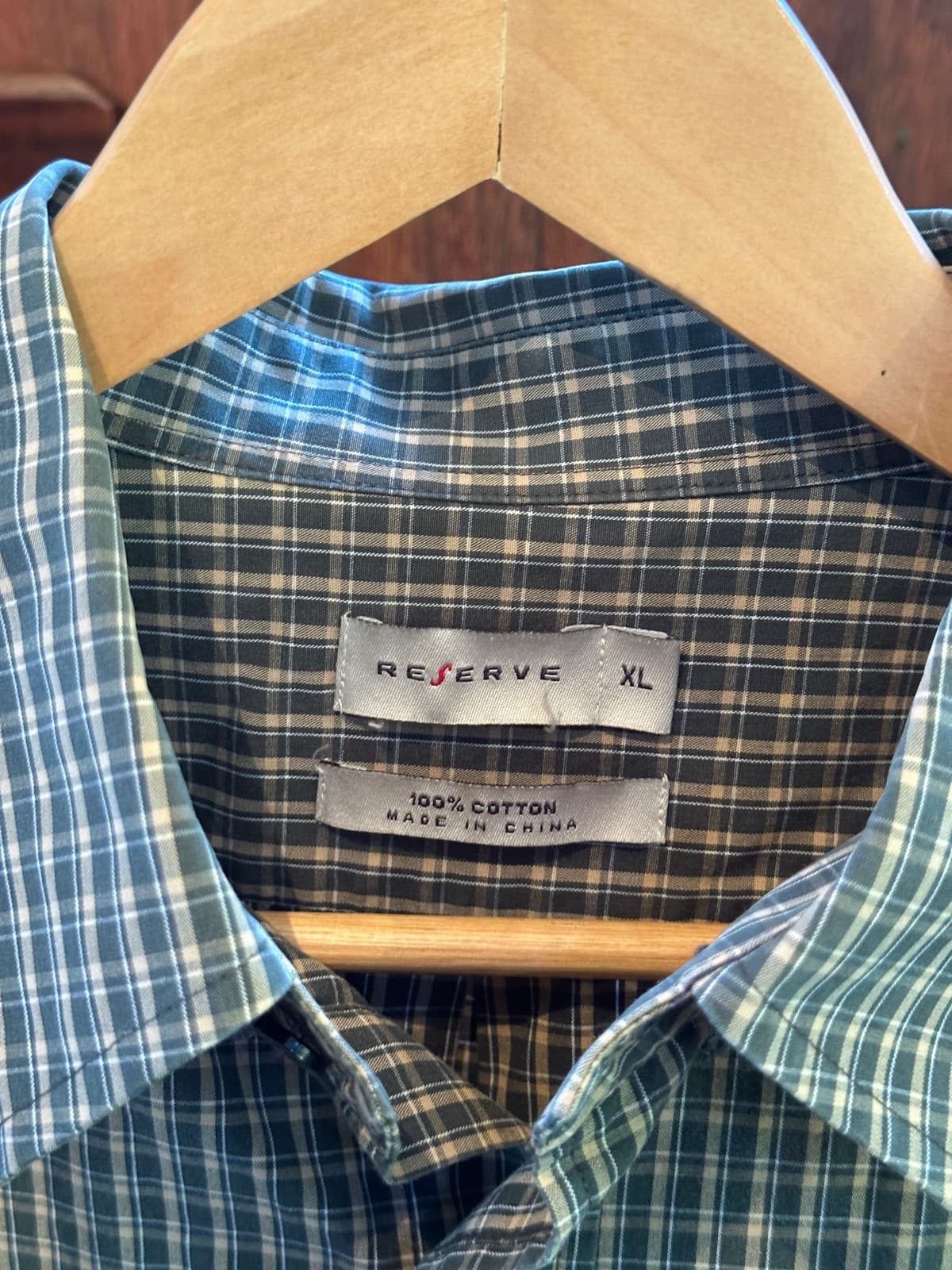 Green check shirt — image 2