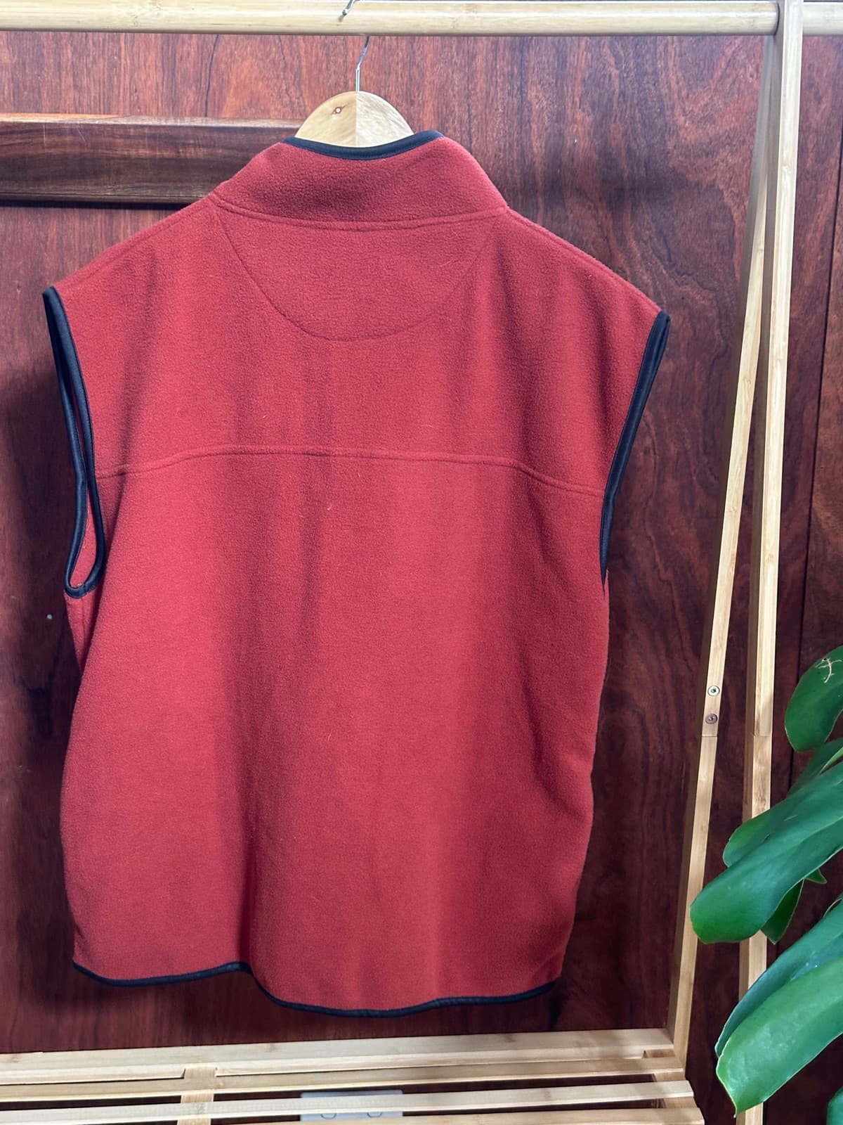Fleece vest — image 3