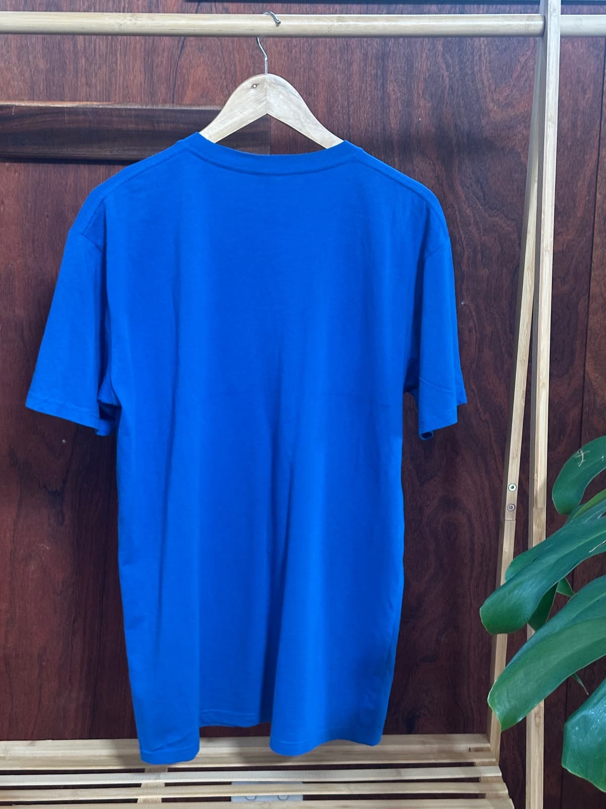 Unique tee — image 3