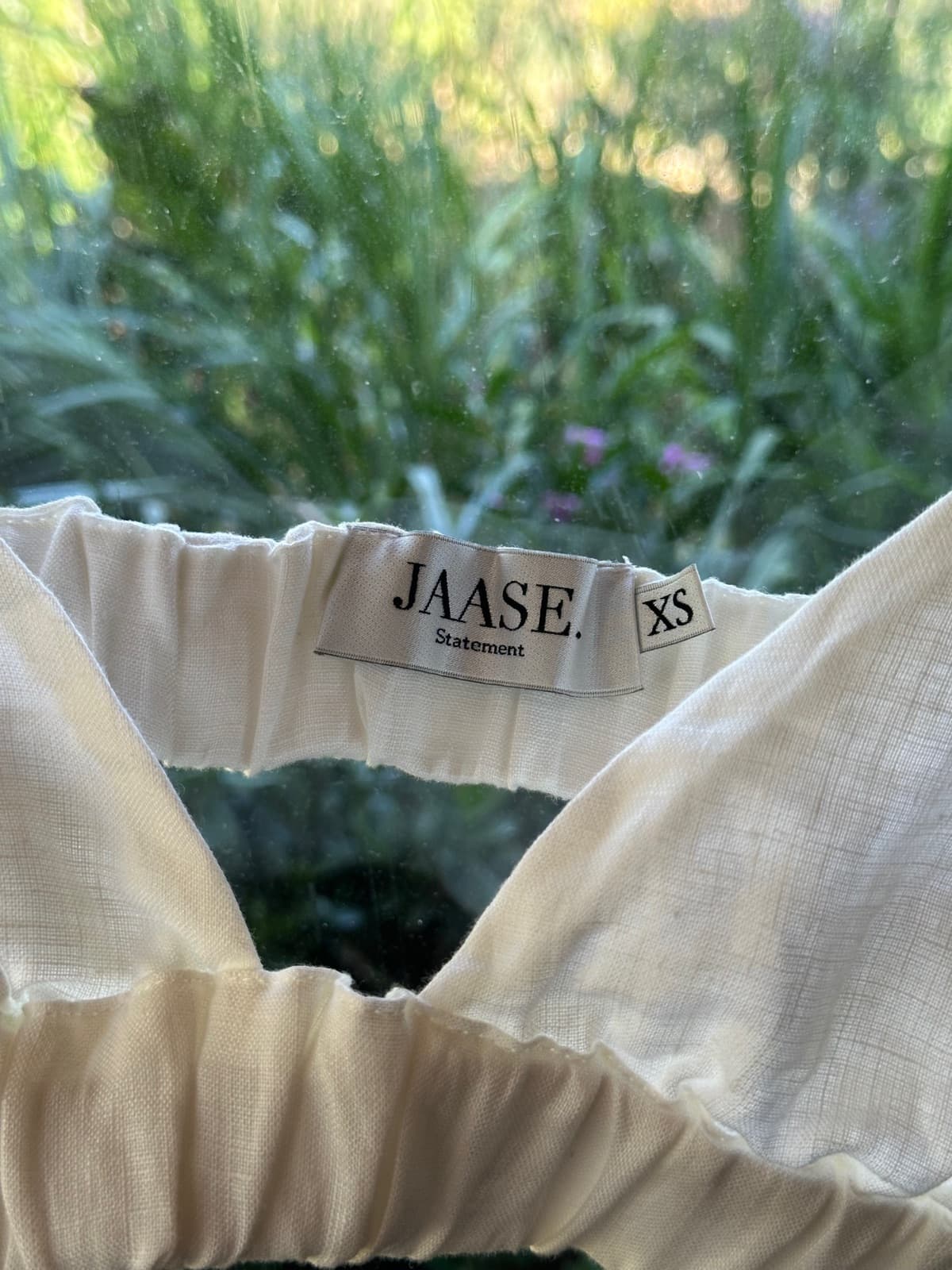 Little white top — image 2