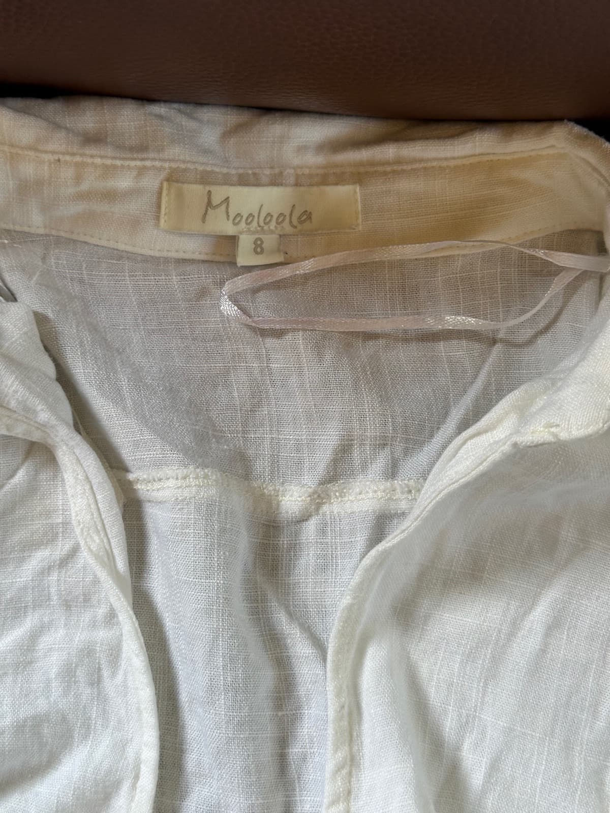 Flowy white top — image 3