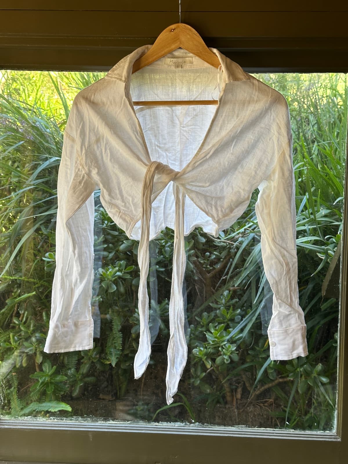Flowy white top — image 2