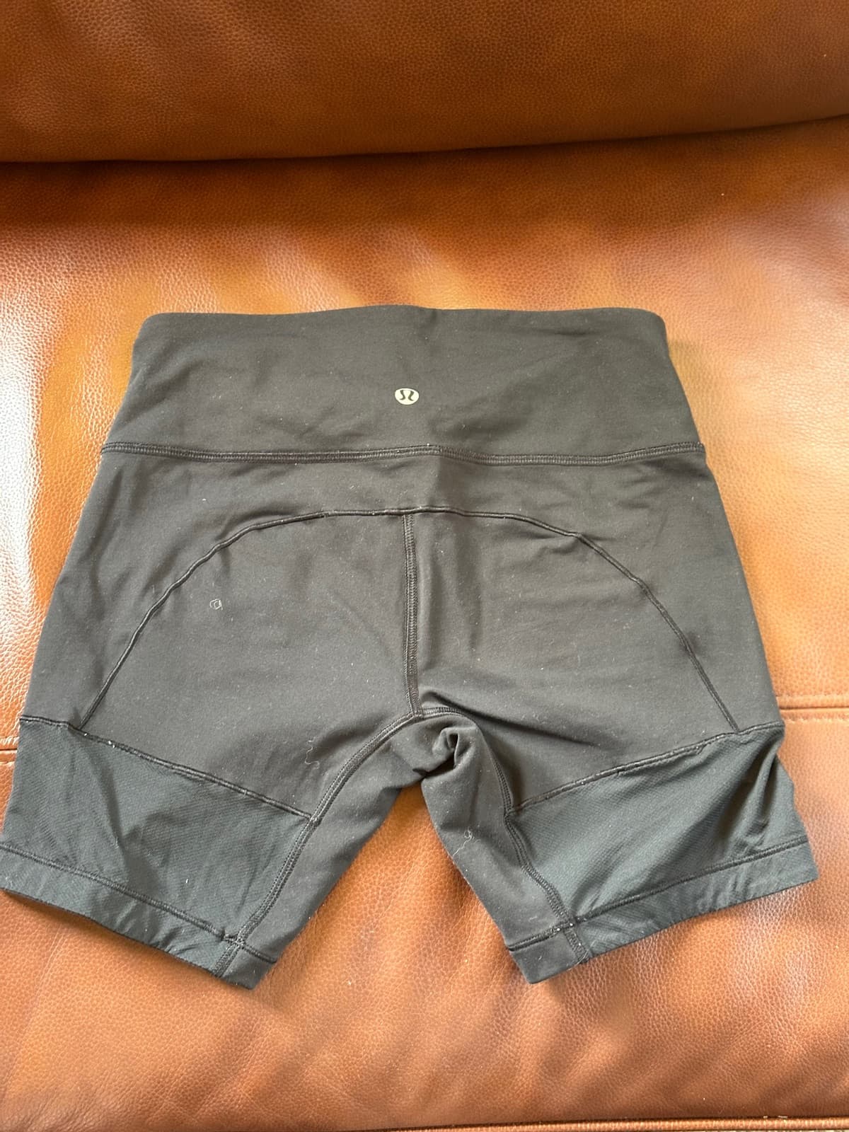 Lululemon shorts — image 2