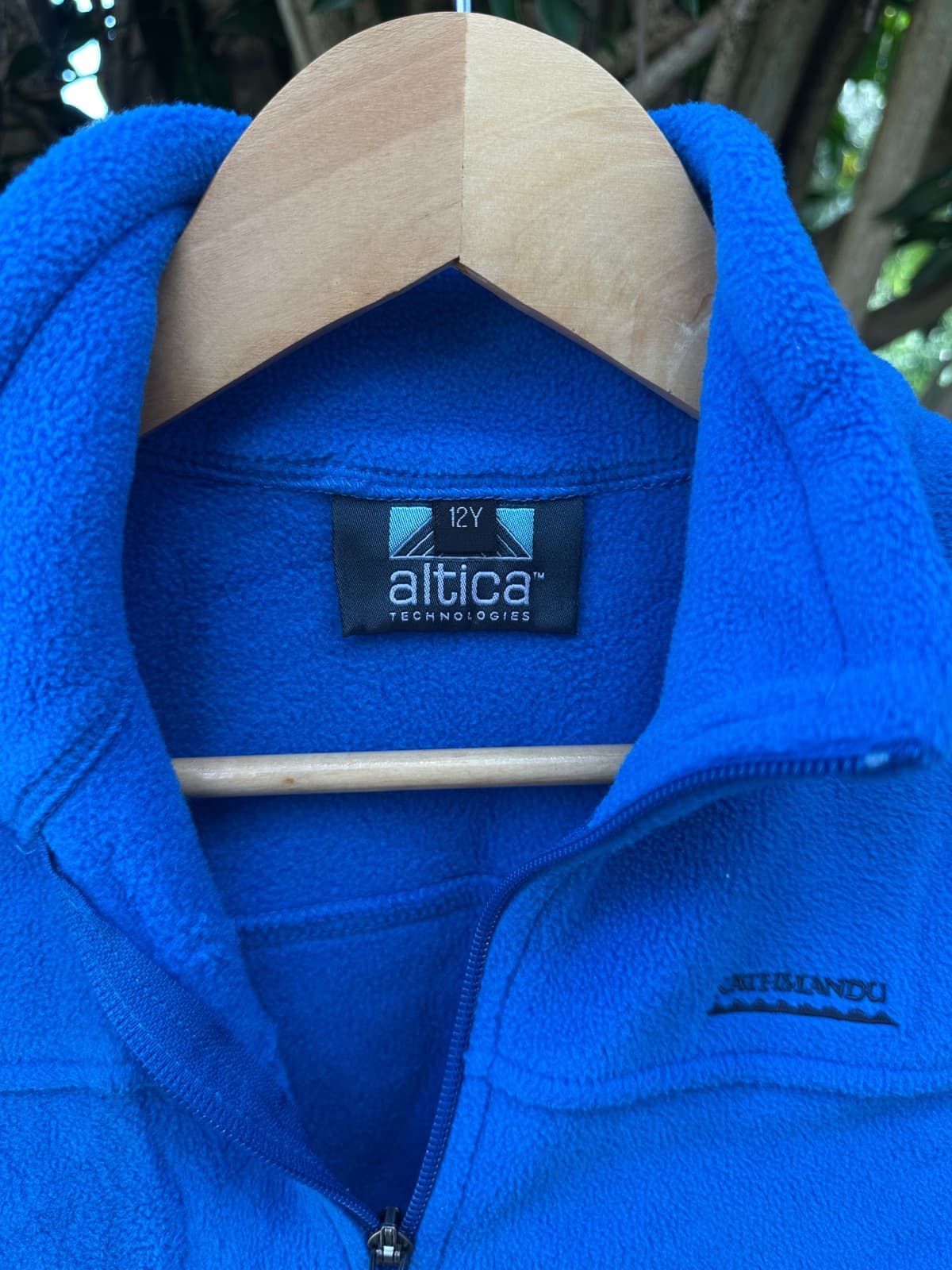 Kathmandu fleece vest — image 4