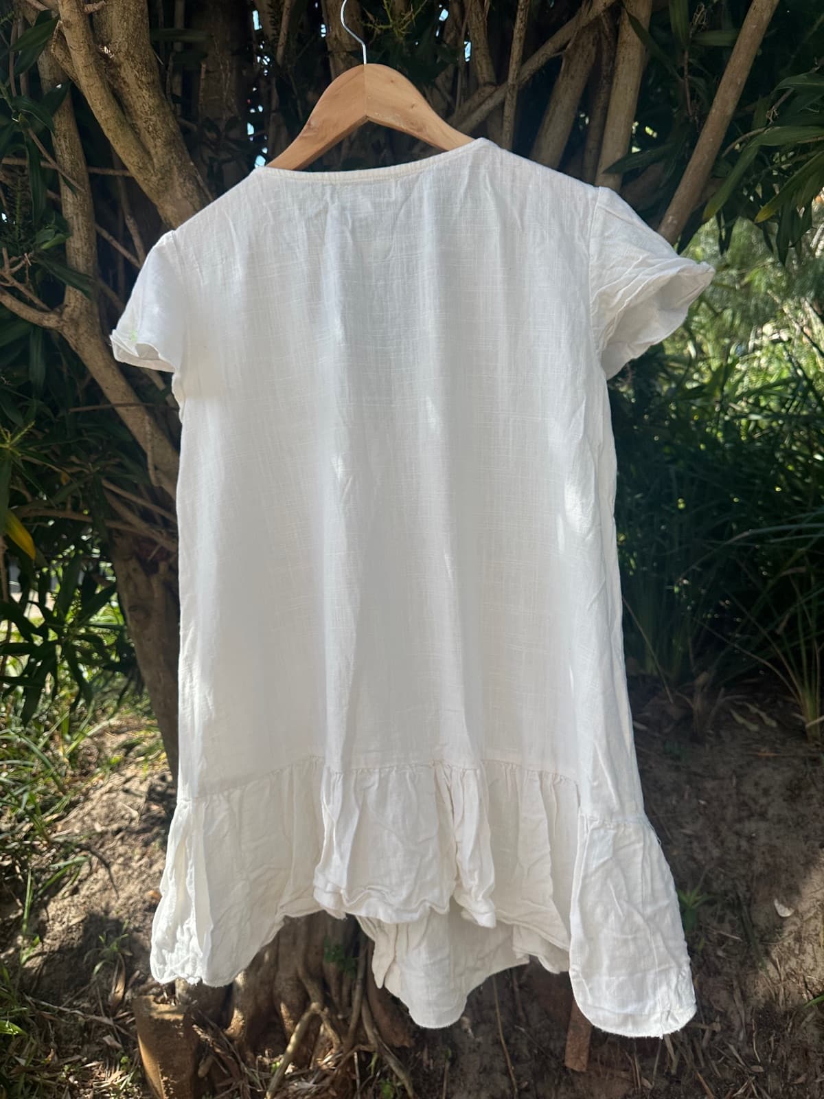 Cute white dress β image 2