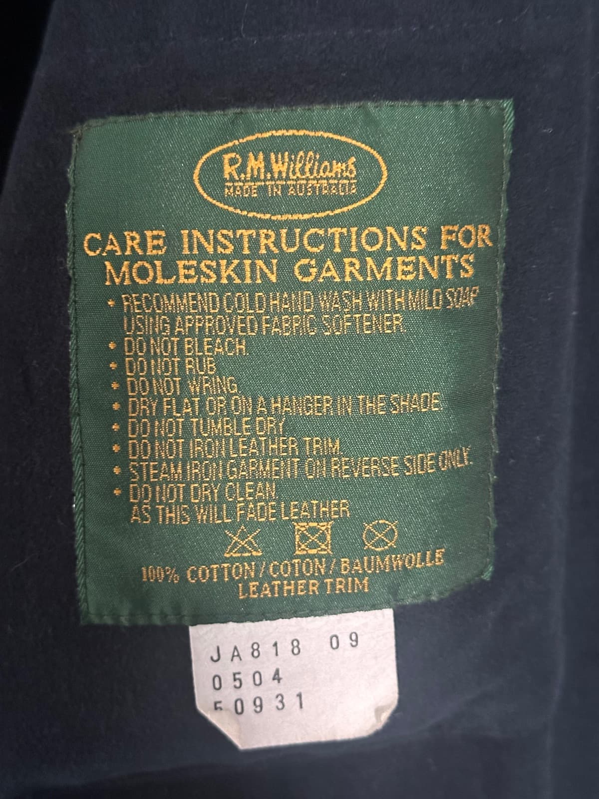 Vintage R.M Williams Moleskin Coat — image 7