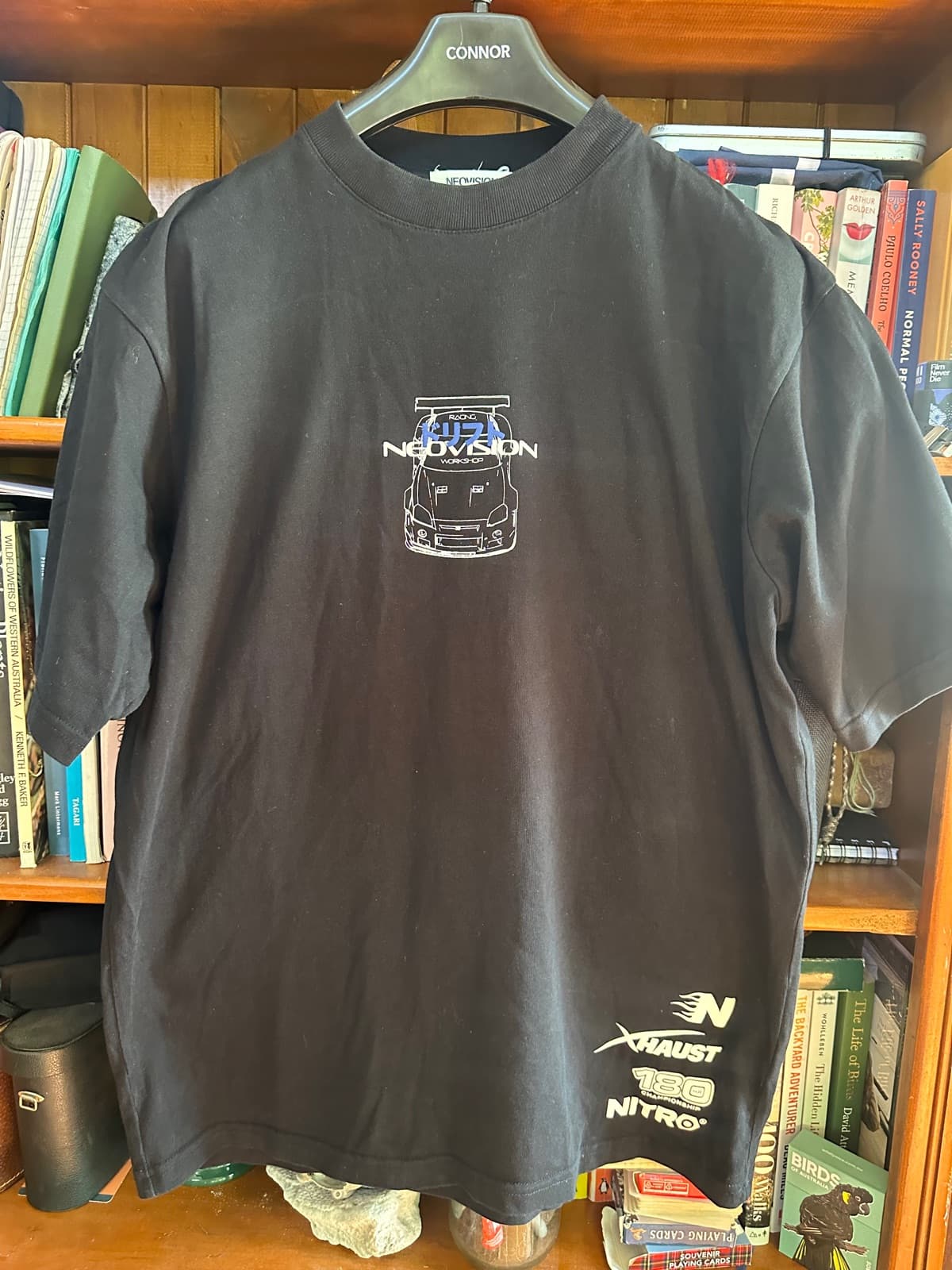 Neovision black tee