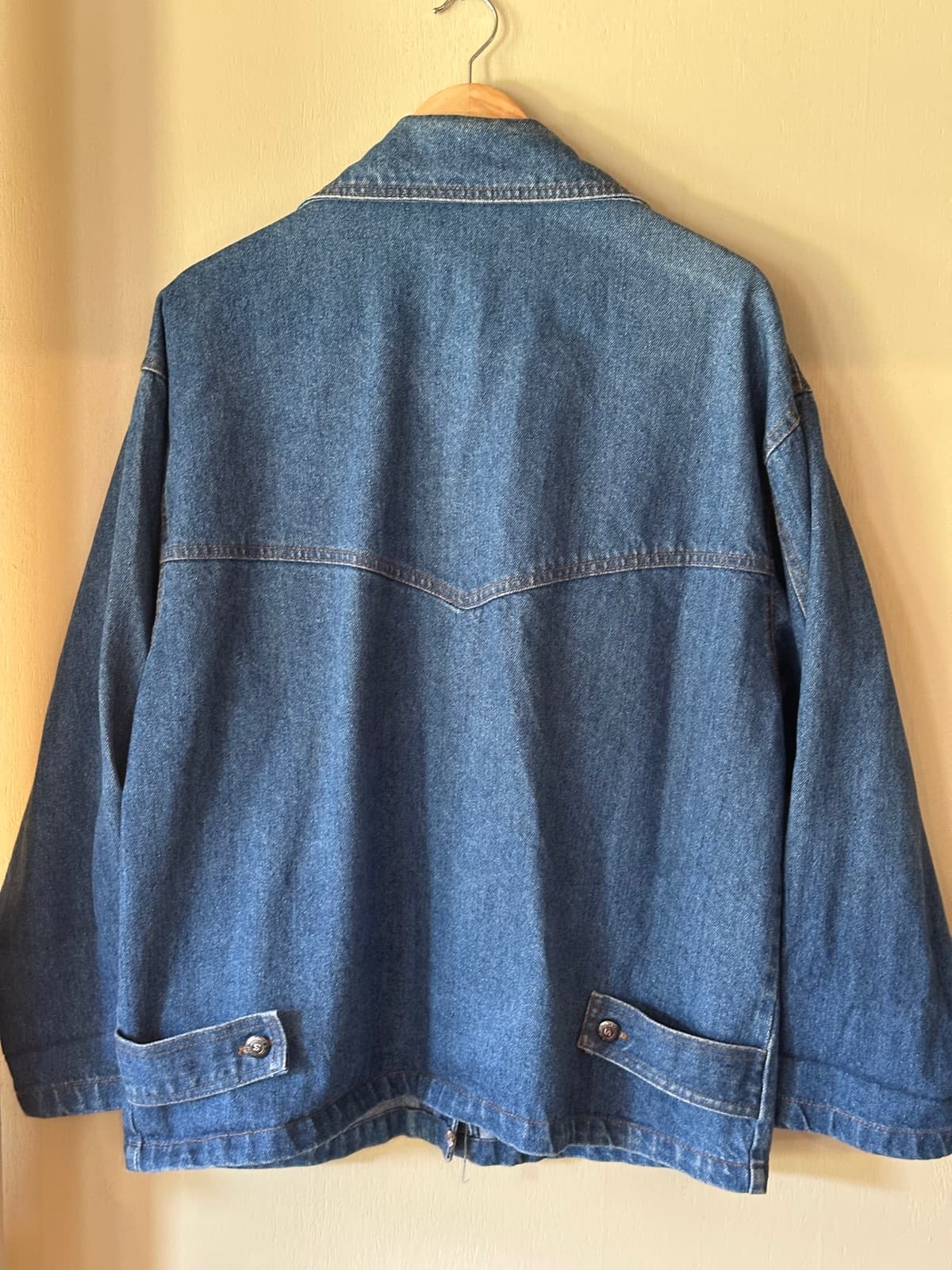 Vintage denim jacket — image 4